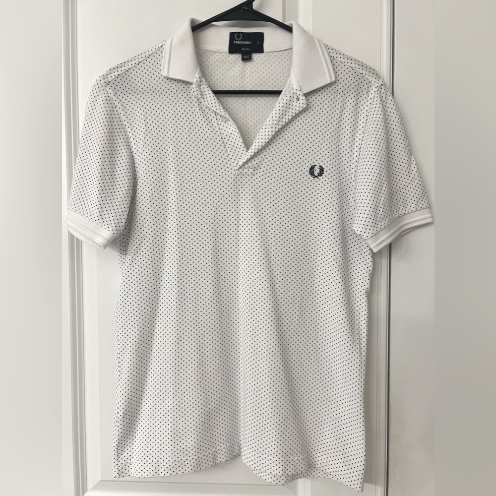 Fred Perry Men Polo T-shirt, size S, great condition